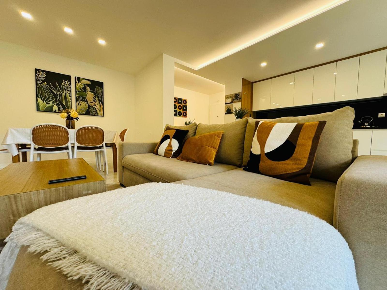 Casa Valerie Apartment Еспосенде Екстериор снимка