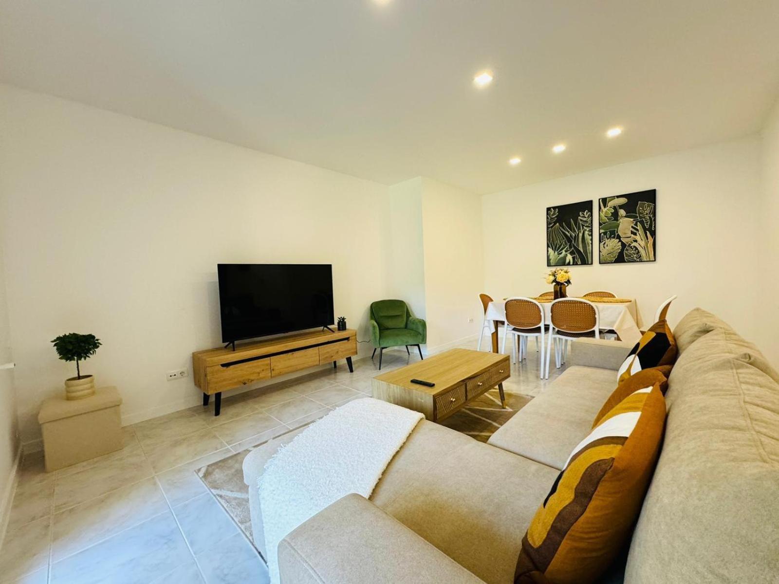 Casa Valerie Apartment Еспосенде Екстериор снимка